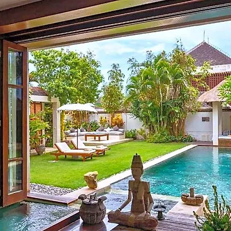 Waverly Beach Front 3 Bedroom Private Pool Villa Zn42