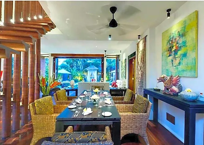 Waverly Front 3 Bedroom Private Pool Zn42 ホテル